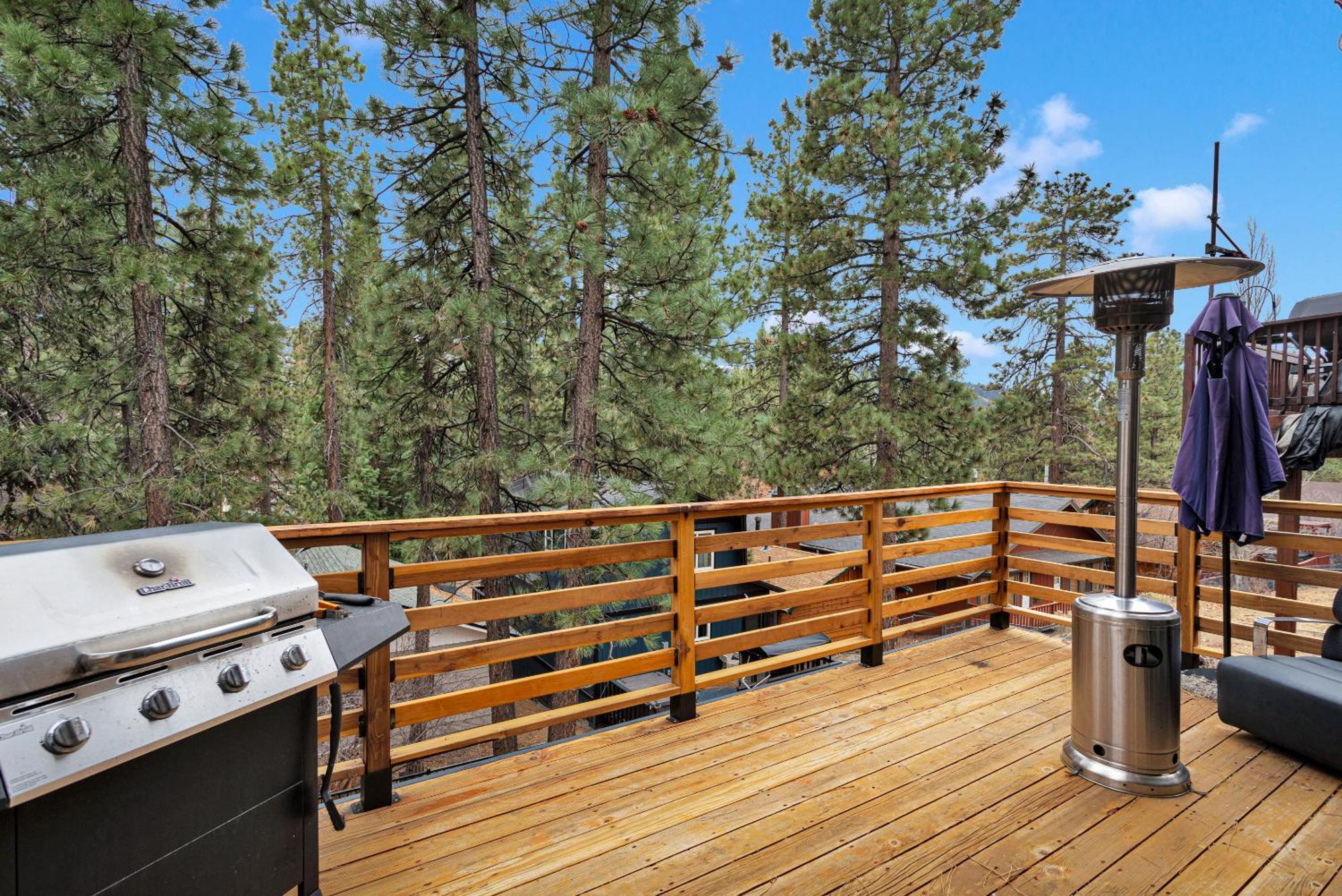 Cozy Crescent Tree Cabin Near Bear Mountain ビッグ・ベアー・レイク エクステリア 写真