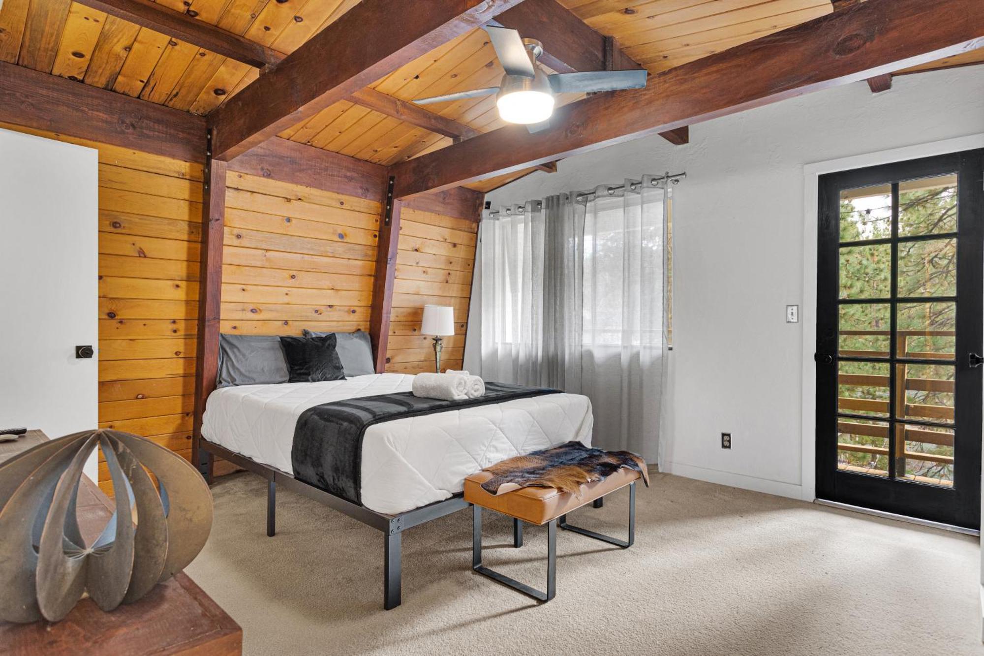 Cozy Crescent Tree Cabin Near Bear Mountain ビッグ・ベアー・レイク エクステリア 写真