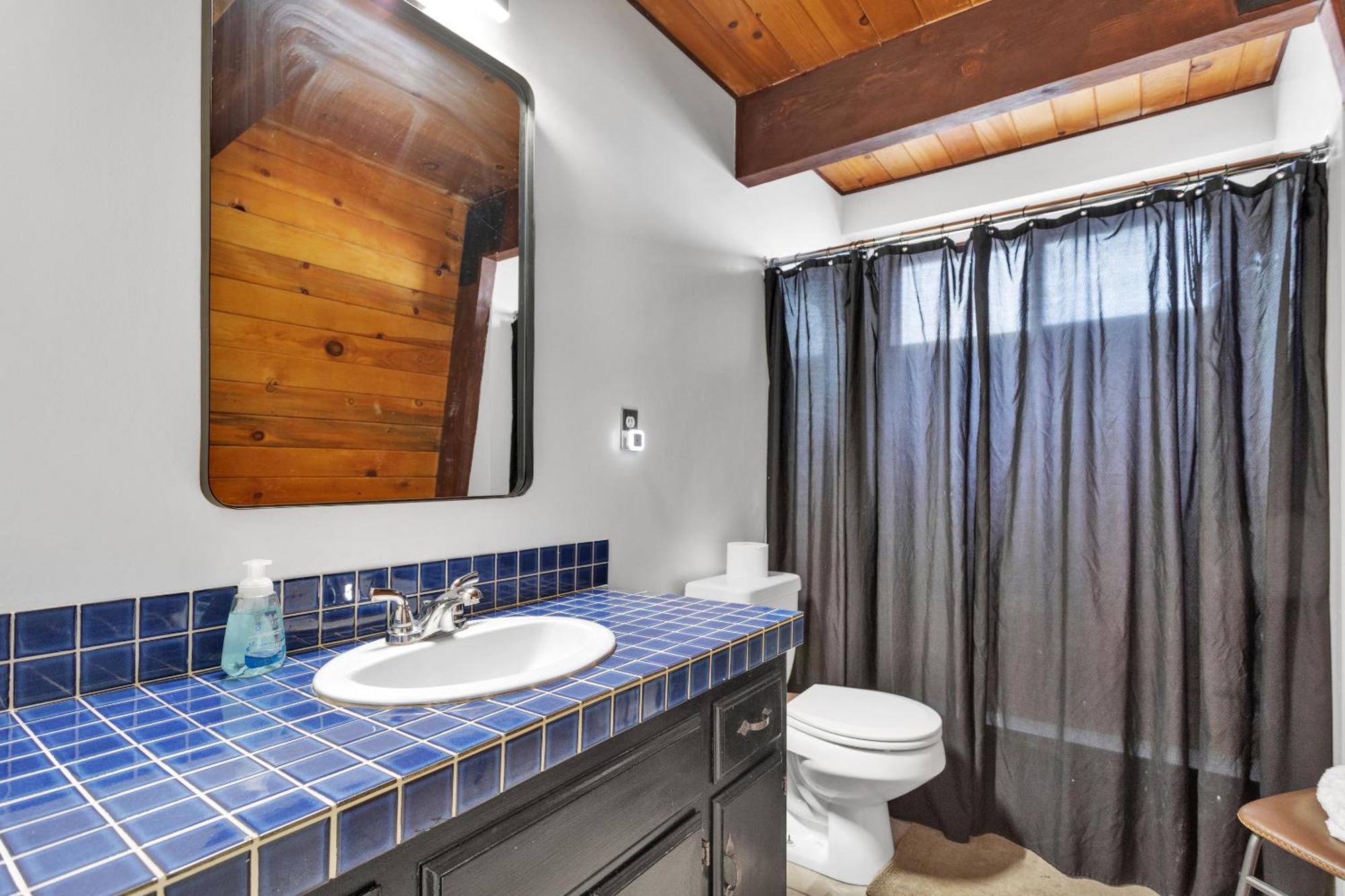 Cozy Crescent Tree Cabin Near Bear Mountain ビッグ・ベアー・レイク エクステリア 写真